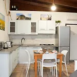Art Terrace Apartman